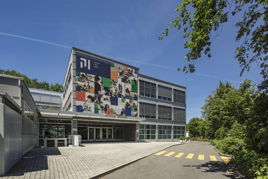 Façade Ecole Moser
